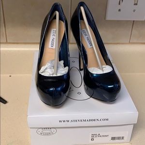 Steve Madden Deep Blue Heels